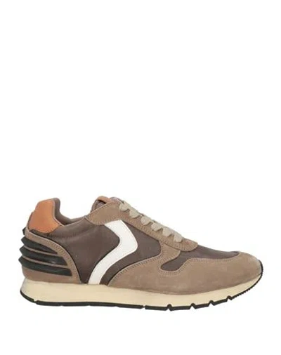 Voile Blanche Sporty Leather Sneakers With Urban Flair And Comfortable Fit In Neutrals