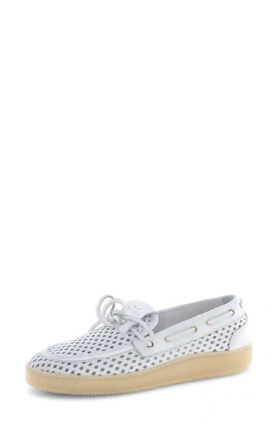 Voile Blanche Olivia Wind Boat Shoe In White