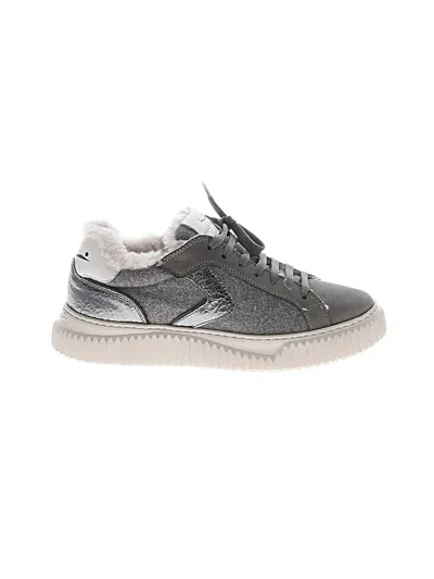 Pre-owned Voile Blanche Sneakers In Gray