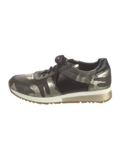 Pre-owned Voile Blanche Suede Camouflage Print Sneakers In Green