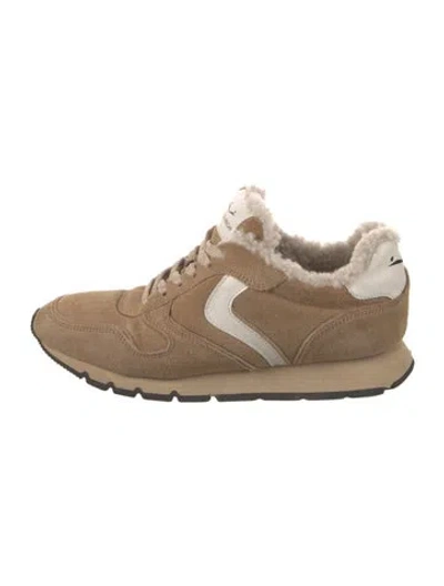 Pre-owned Voile Blanche Suede Fur Trim Sneakers In Brown