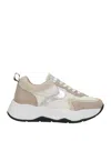Voile Blanche Sneakers In White