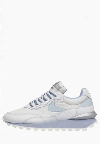 Voile Blanche Women's Qwark Hype Round Toe Sneakers In White/ Light Blue