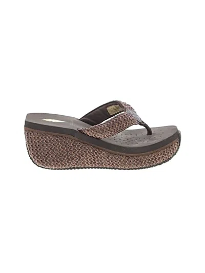 Pre-owned Volatile Wedges In Brown