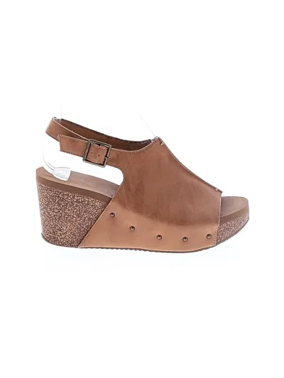 Pre-owned Volatile Wedges In Brown