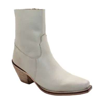 Volatile Women Lariat Unlined Leather Bootie In Bone In Beige