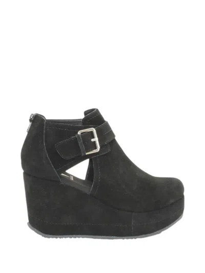 Volatile Women's Romford Wedge Booties In Black