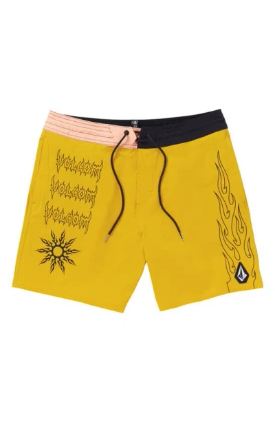 Volcom About Time Liberators Board Shorts In Lemon