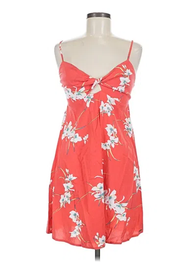 Pre-owned Volcom Casual Dress In Red