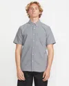 Volcom Men's Everett Oxford Short Sleeve Shirt In Gray