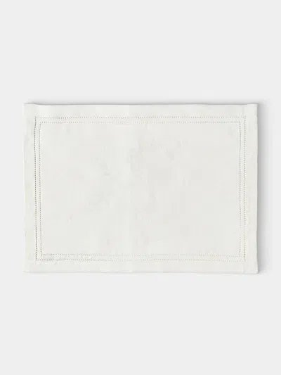 Volga Linen Double Hem-stitch Linen Placemats (set Of 6) In White