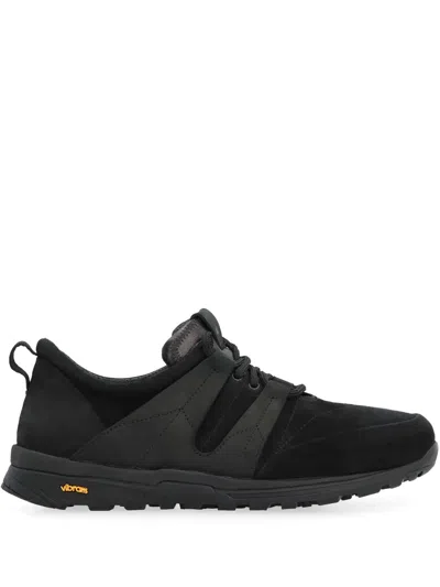 Volta Ct-e Low-top Sneakers In Black