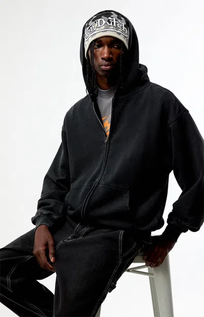 Von Dutch Flame Skull Beanie In Black In Gray