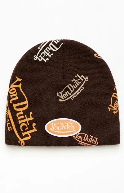 Von Dutch Tagged Logo Beanie In Brown