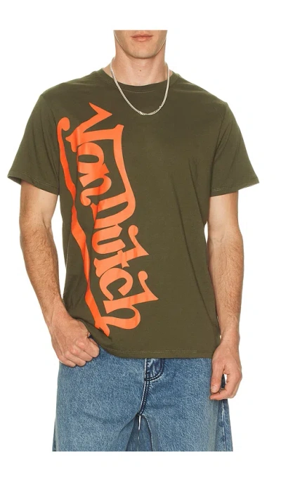 Von Dutch Vertical Logo Tee In Green