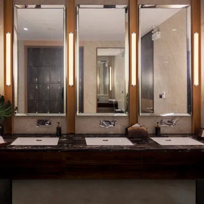 Vonn Lighting Procyon 25-in Integrated Ac Led Etl Certified Bathroom Wall Lighting Fixture In Silver