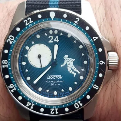 Pre-owned Vostok Luna Dude / Cosmodiver 24-hour Amphibian Wristwatch 2431.12 14038b