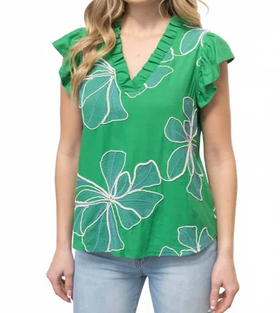 Voy Applique Floral Ruffle Top In Green