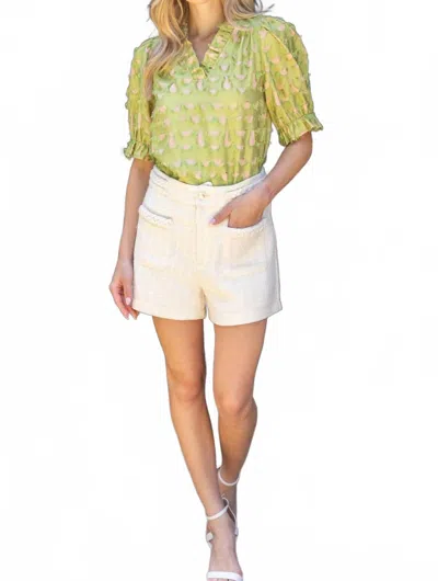 Voy Distressed Top With Raw Details In Green