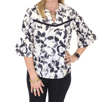 Voy Floral Embroidered Bell Sleeve Top In Black/white In Multi