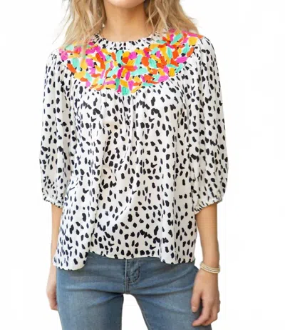 Voy Just Perfect Half Sleeve Dotted Top In Black In Multi