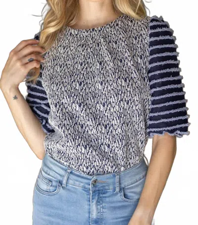 Voy Mixed Pattern Fuzzy Striped Puff Sleeve Top In Navy In Blue