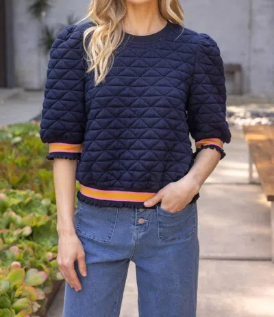 Voy Sporty Sweater Top In Navy