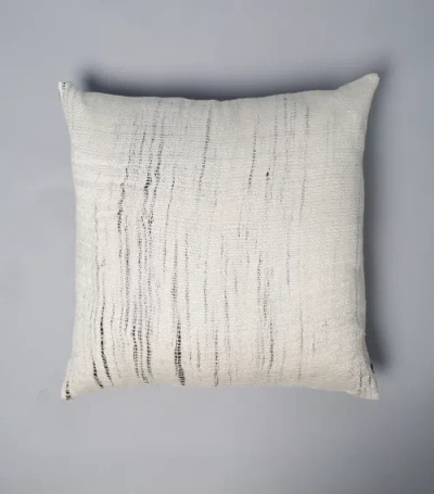 Voz Pima Lineas Euro Pillow In Ivory/black