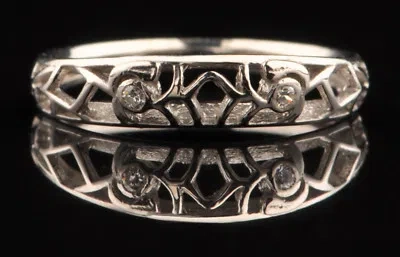 Pre-owned Vt Gems D-color Round Shape 0.10ct With Accents Women's Wedding Band In 14kt White Gold