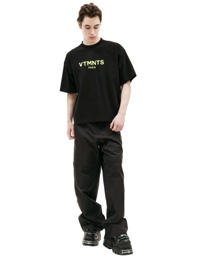 Vtmnts Logo Printed T-shirt In Black