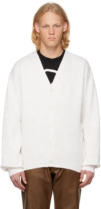 Vtmnts Barcode Cardigan In White / White