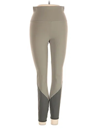 Pre-owned Vuori Active Pants In Gray