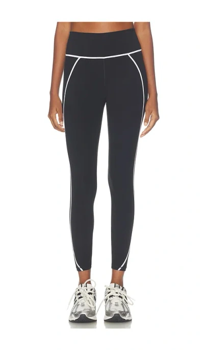 Vuori Allthefeels Linework Legging In Black