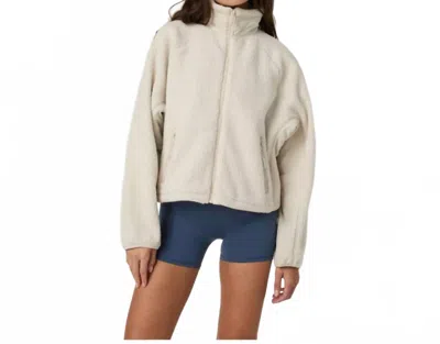 Vuori Alpine Jacket In Bone In Neutral