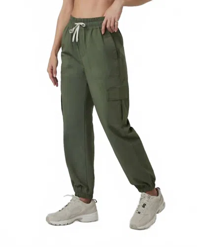 Vuori Birch Jogger In Army In Green