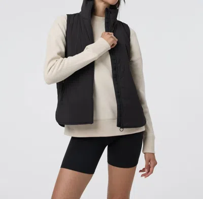 Vuori Canyon Insulated Vest In Black