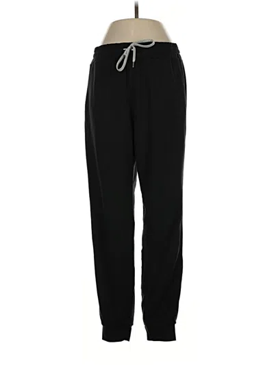Pre-owned Vuori Casual Pants In Black