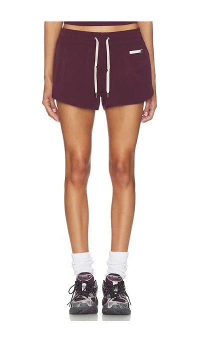 Vuori Clementine 2.0 Short 2.5 In Purple