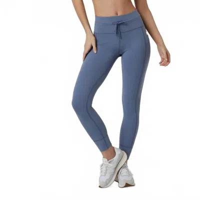 Vuori Daily Pocket Legging In Mercury In Blue