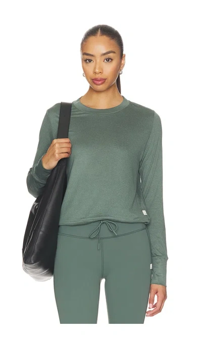 Vuori Daydream Crew Long Sleeve In Green