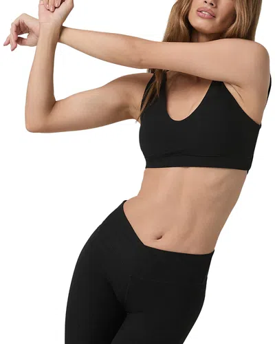 Vuori Elevation Rhythm Sports Bra In Black