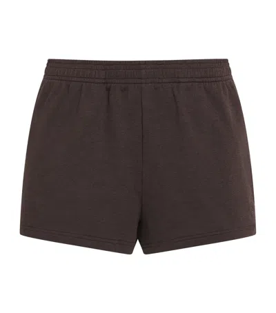 Vuori Halo Shorts In Brown