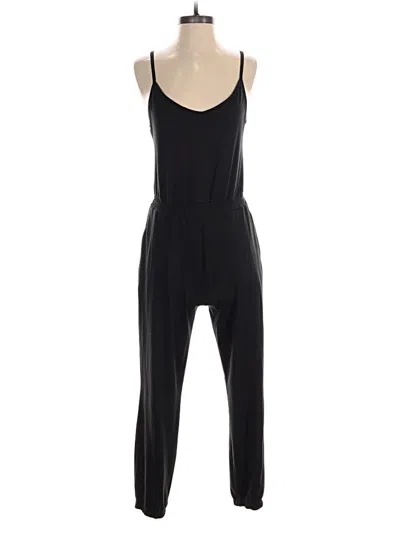 Pre-owned Vuori Jumpsuit In Black