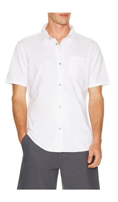 Vuori Knit Oxford Button Down Shirt In White