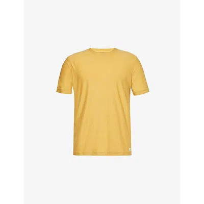 Vuori Mens Brass Heather Strato Tech Brand-patch Regular-fit Stretch-woven T-shirt