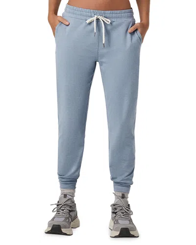 Vuori Performance Jogger Pants In Blue