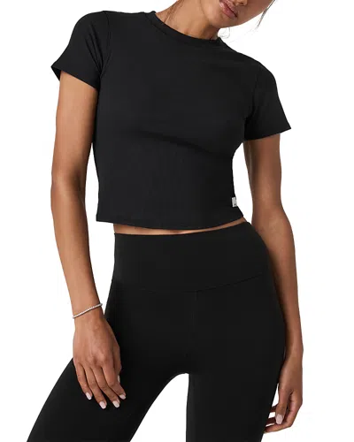 Vuori Pose Fitted Tee In Black