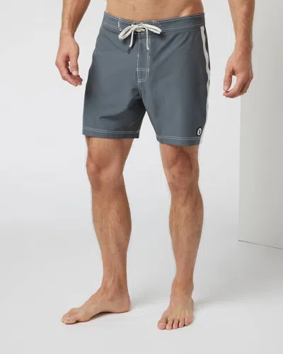 Vuori Puerto Boardshort In Shale