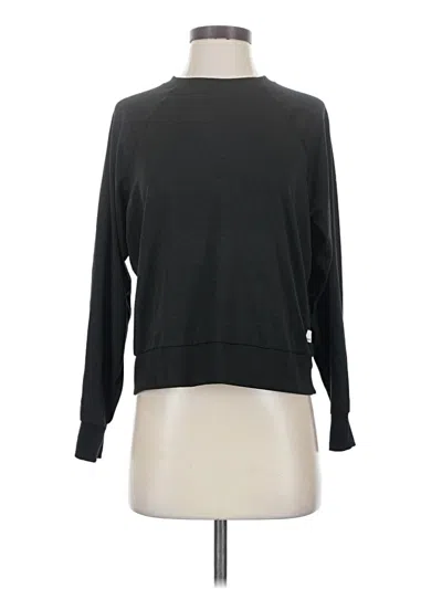 Pre-owned Vuori Pullover Sweater In Black