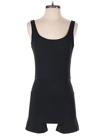 Pre-owned Vuori Romper In Black